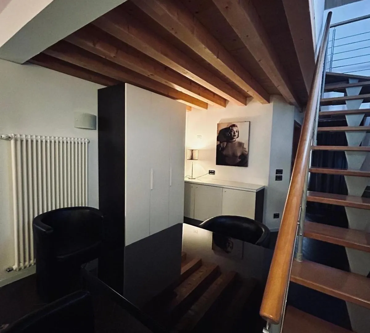 Suite Queen Vittorio Veneto Apartment